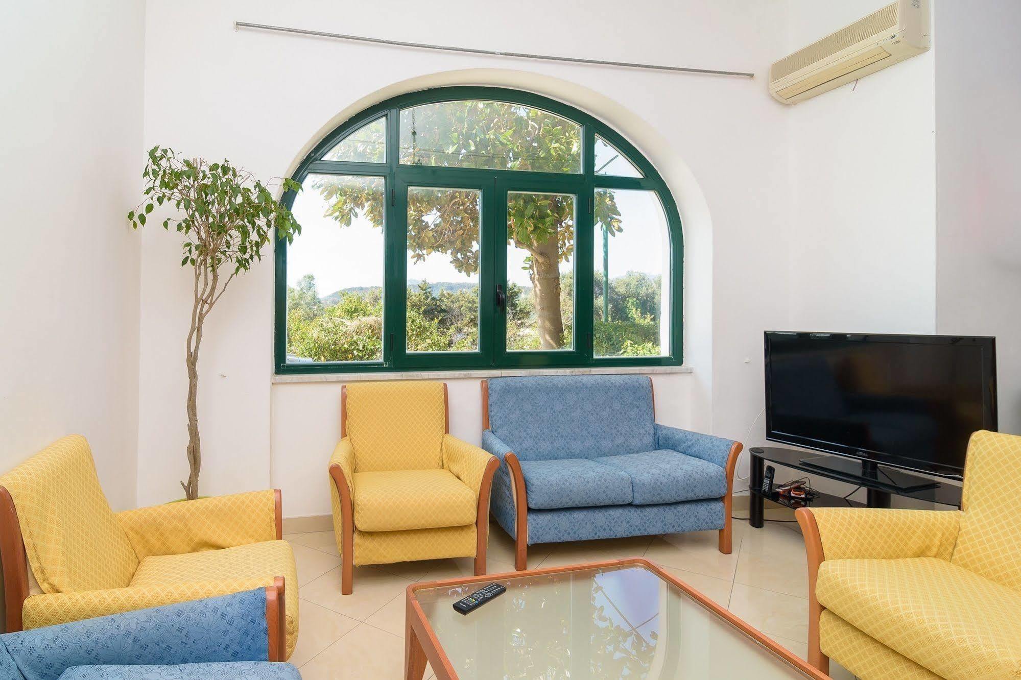 Hotel Riviera Procida Exterior foto